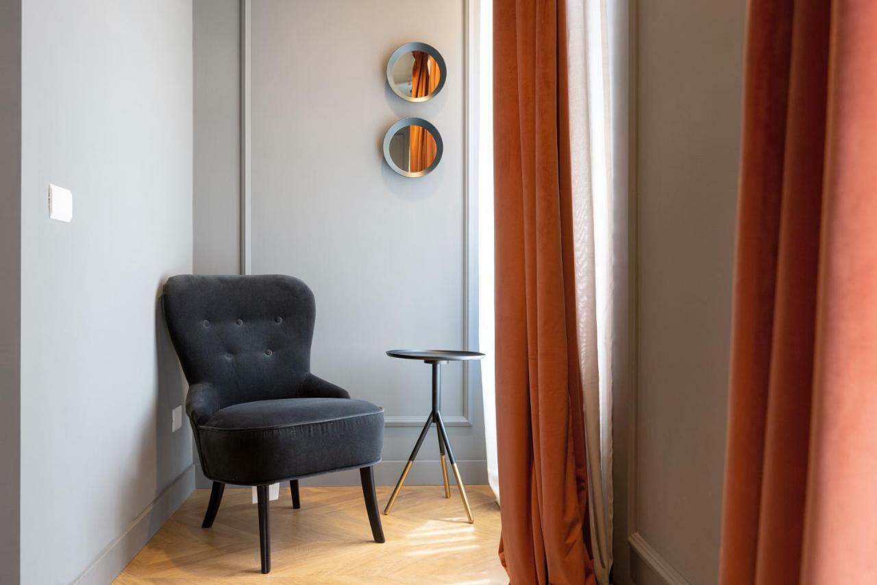 The Mendeli Suite Rome Bagian luar foto
