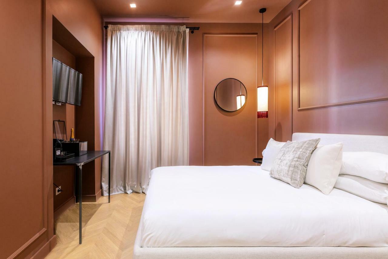 The Mendeli Suite Rome Bagian luar foto